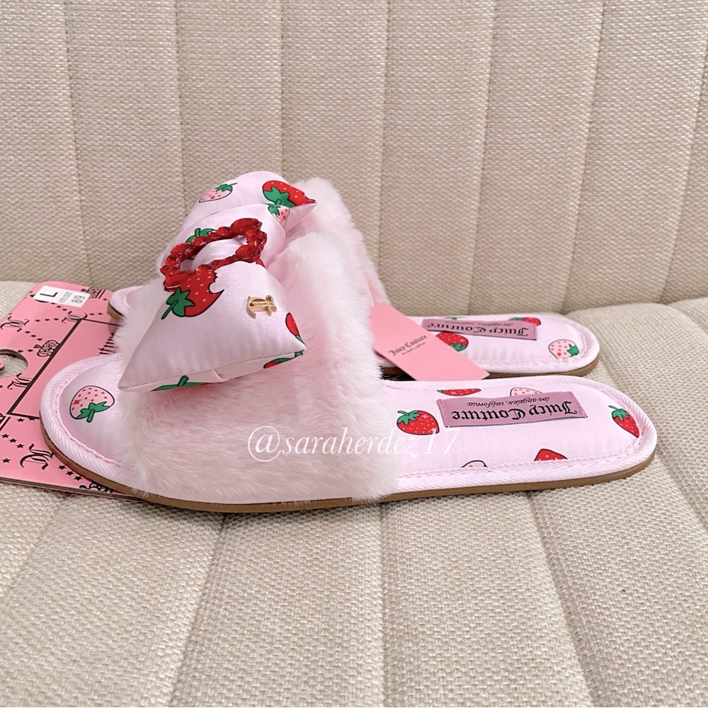 Juicy Couture Pink Strawberry Faux Fur Bow Slippers Rhinestone Buckle Size L 8/9